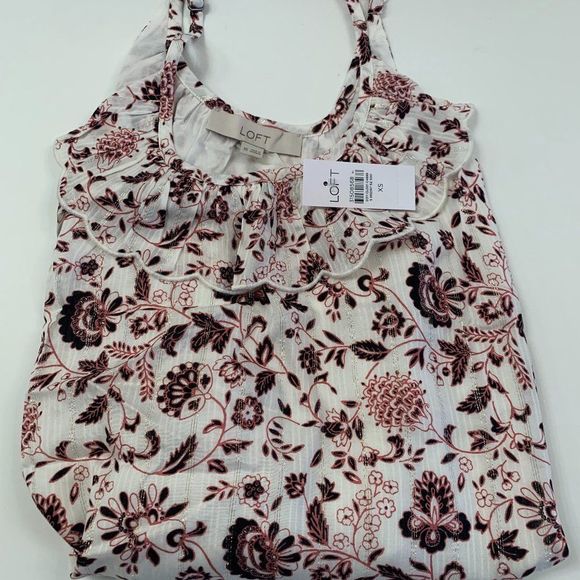 Ann Taylor Loft Vine Ruffle Cami in Whisper White / Red Floral Print- XS - NWT - Picture 3 of 6